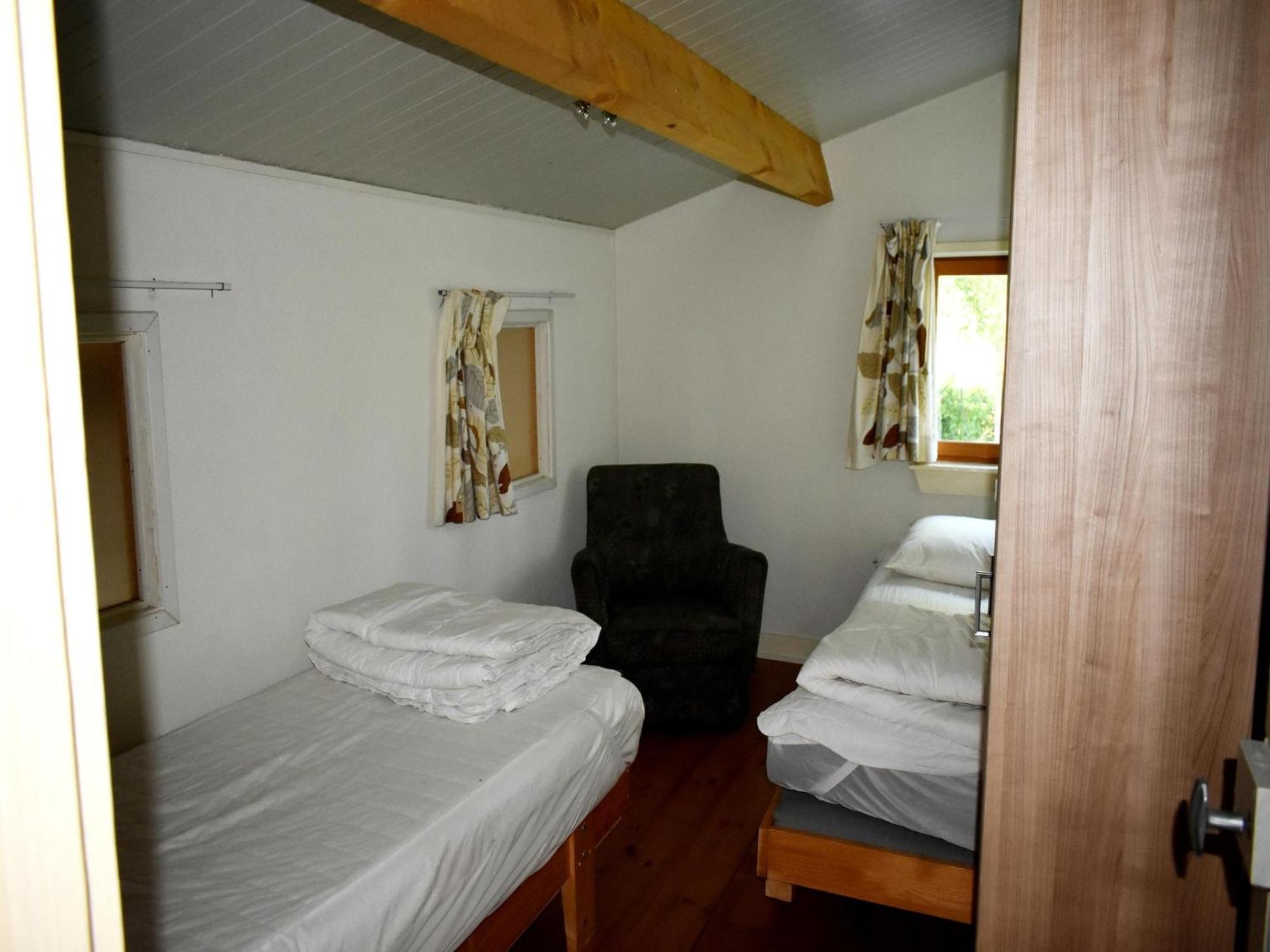Modern Holiday Home Near The Forest Saint-Honoré Екстериор снимка