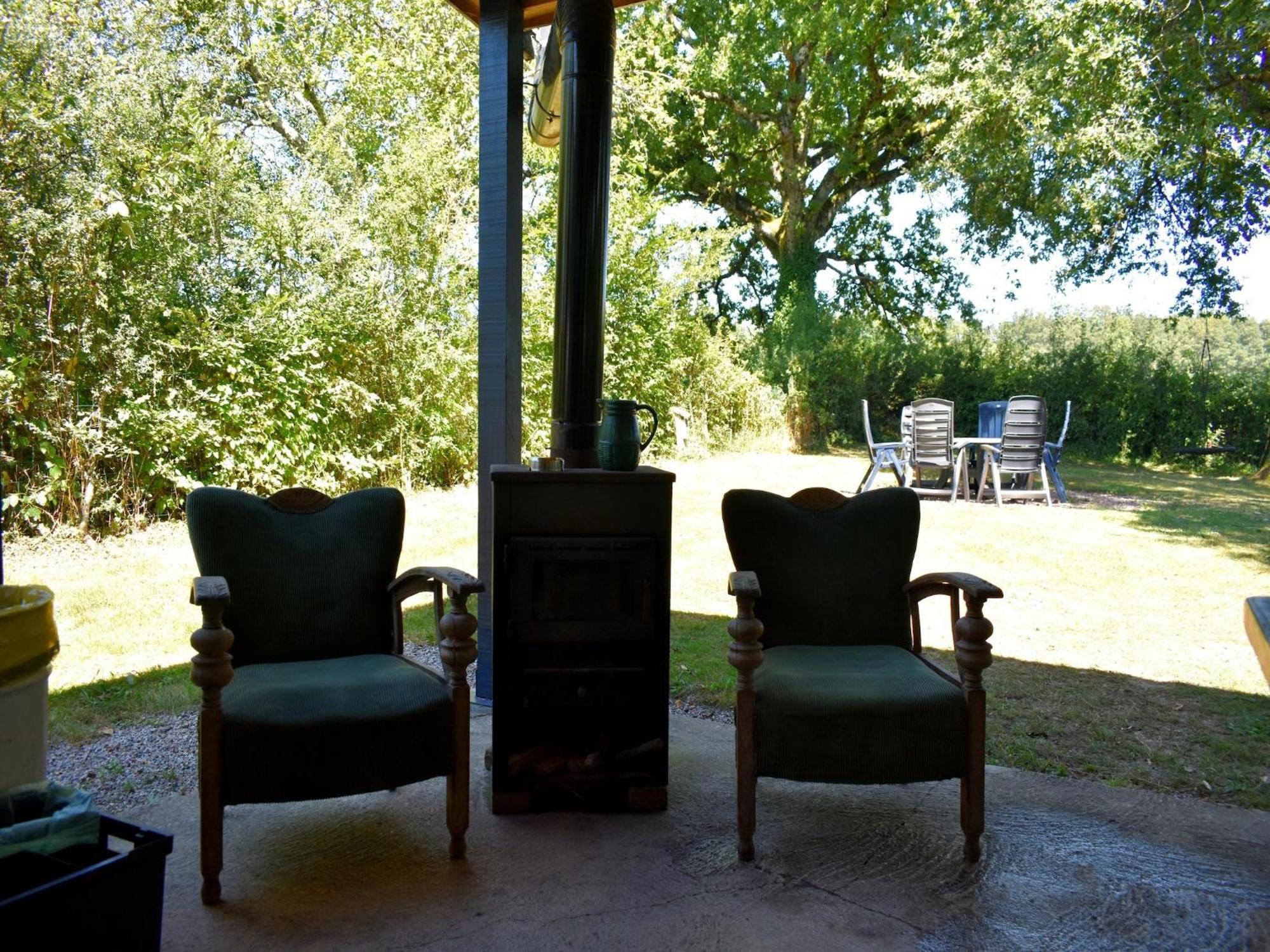 Modern Holiday Home Near The Forest Saint-Honoré Екстериор снимка